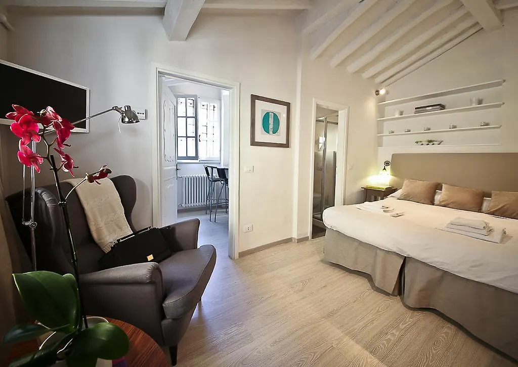 Apartments Florence Pinzochere Mansarda